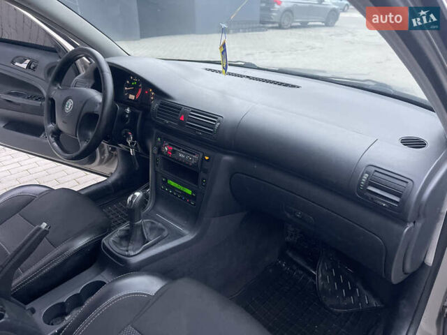 Бежевий Шкода Суперб, об'ємом двигуна 1.78 л та пробігом 218 тис. км за 3800 $, фото 18 на Automoto.ua