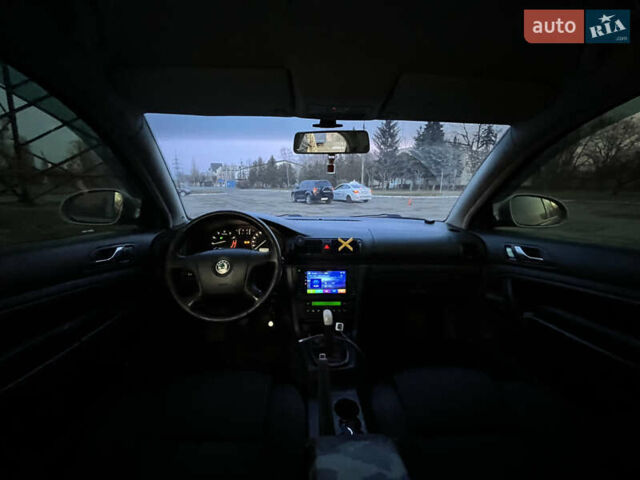 Бежевый Шкода Суперб, объемом двигателя 1.8 л и пробегом 270 тыс. км за 5500 $, фото 18 на Automoto.ua