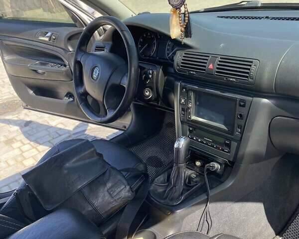 Бежевый Шкода Суперб, объемом двигателя 1.78 л и пробегом 355 тыс. км за 6200 $, фото 10 на Automoto.ua