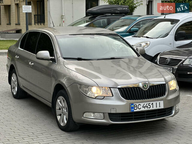 Бежевий Шкода Суперб, об'ємом двигуна 1.8 л та пробігом 200 тис. км за 6700 $, фото 3 на Automoto.ua