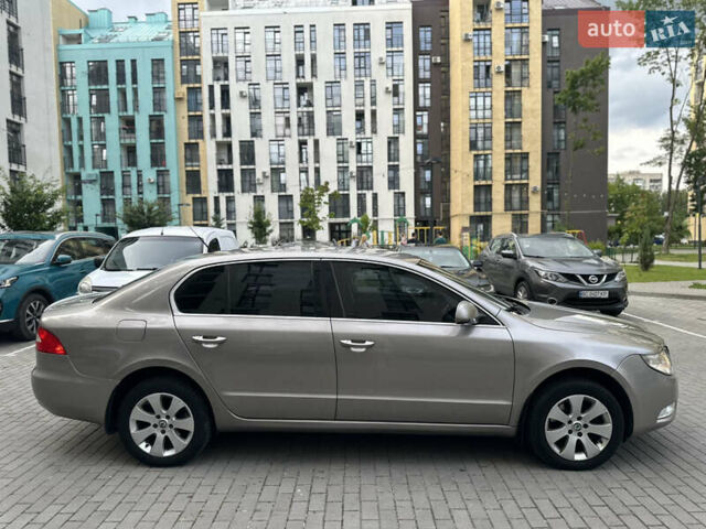 Бежевий Шкода Суперб, об'ємом двигуна 1.8 л та пробігом 200 тис. км за 6700 $, фото 11 на Automoto.ua