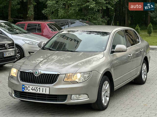 Бежевий Шкода Суперб, об'ємом двигуна 1.8 л та пробігом 200 тис. км за 6700 $, фото 7 на Automoto.ua