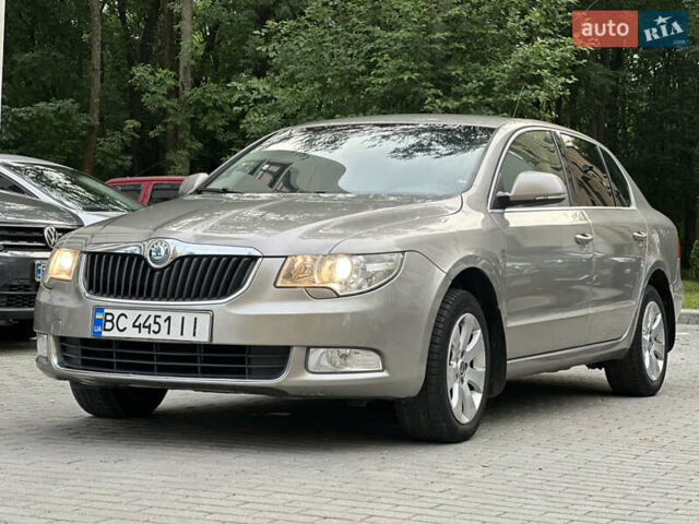 Бежевий Шкода Суперб, об'ємом двигуна 1.8 л та пробігом 200 тис. км за 6700 $, фото 8 на Automoto.ua