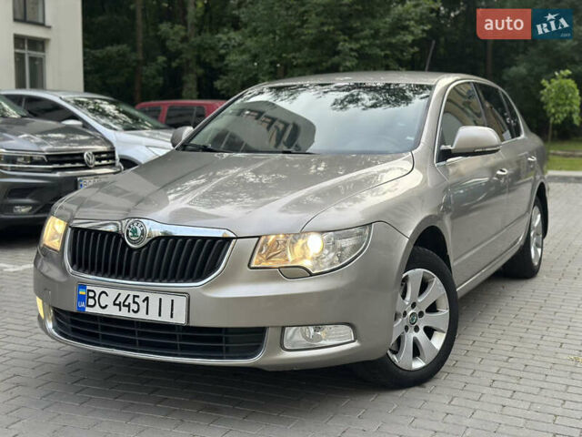 Бежевий Шкода Суперб, об'ємом двигуна 1.8 л та пробігом 200 тис. км за 6700 $, фото 5 на Automoto.ua