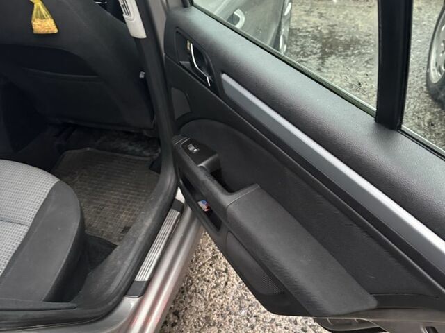 Бежевий Шкода Суперб, об'ємом двигуна 1.8 л та пробігом 101 тис. км за 6500 $, фото 6 на Automoto.ua