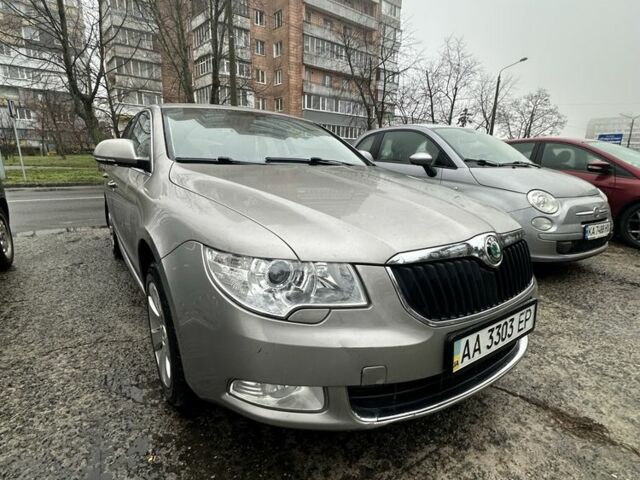 Бежевий Шкода Суперб, об'ємом двигуна 1.8 л та пробігом 101 тис. км за 6500 $, фото 2 на Automoto.ua