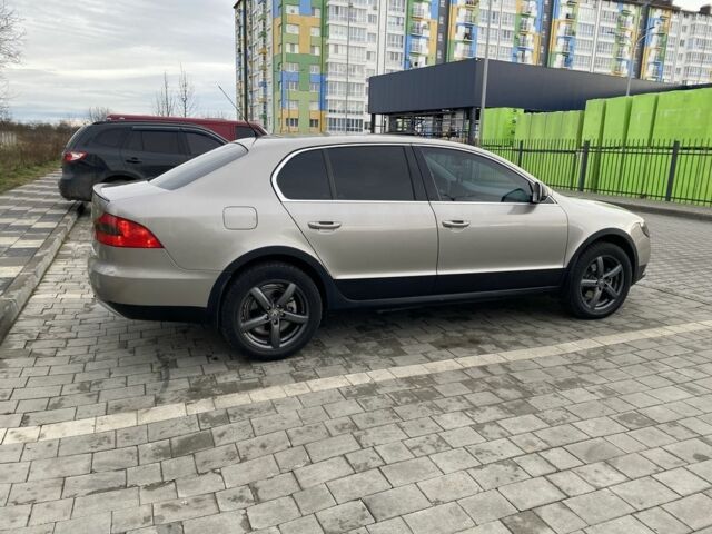 Бежевий Шкода Суперб, об'ємом двигуна 1.8 л та пробігом 398 тис. км за 6600 $, фото 6 на Automoto.ua