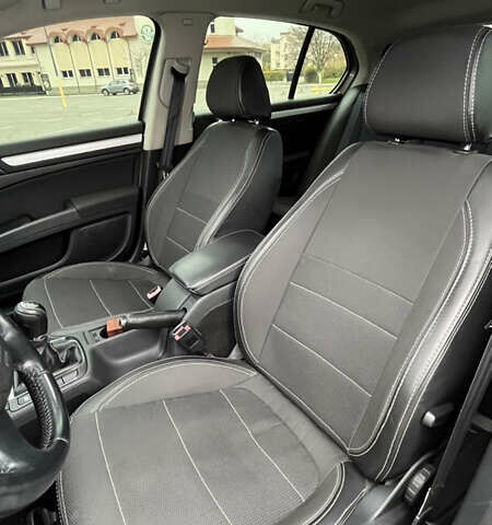 Бежевый Шкода Суперб, объемом двигателя 1.8 л и пробегом 245 тыс. км за 7800 $, фото 14 на Automoto.ua