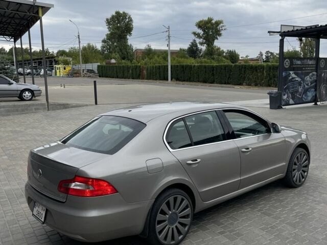 Шкода Суперб 2012 у Умани на Automoto.ua Бежевий Шкода Суперб, об'ємом двигуна 1.8 л та пробігом 295 тис. км за 7999 $, фото 3 на Automoto.ua