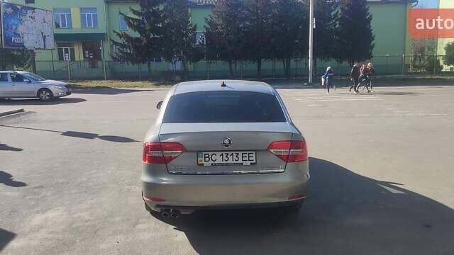 Бежевий Шкода Суперб, об'ємом двигуна 1.8 л та пробігом 147 тис. км за 12000 $, фото 2 на Automoto.ua