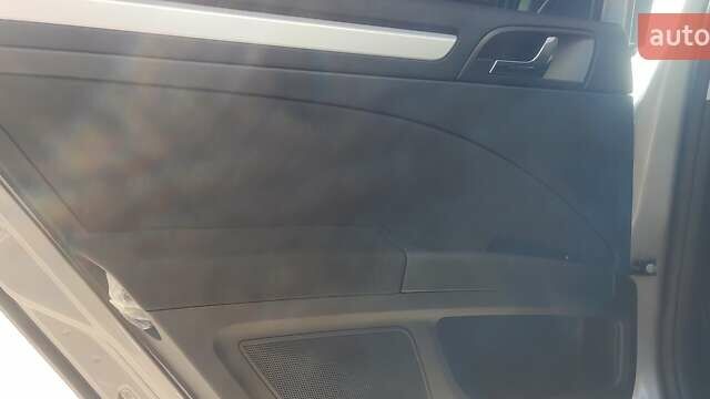 Бежевий Шкода Суперб, об'ємом двигуна 1.8 л та пробігом 147 тис. км за 12000 $, фото 11 на Automoto.ua