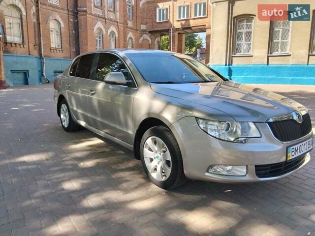 Бежевий Шкода Суперб, об'ємом двигуна 1.8 л та пробігом 165 тис. км за 9400 $, фото 1 на Automoto.ua