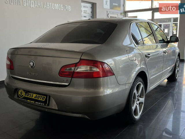 Бежевый Шкода Суперб, объемом двигателя 1.8 л и пробегом 227 тыс. км за 9100 $, фото 6 на Automoto.ua