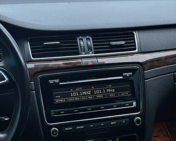 Бежевий Шкода Суперб, об'ємом двигуна 1.8 л та пробігом 187 тис. км за 9500 $, фото 10 на Automoto.ua