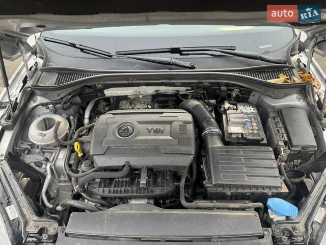 Бежевий Шкода Суперб, об'ємом двигуна 1.8 л та пробігом 164 тис. км за 14800 $, фото 13 на Automoto.ua