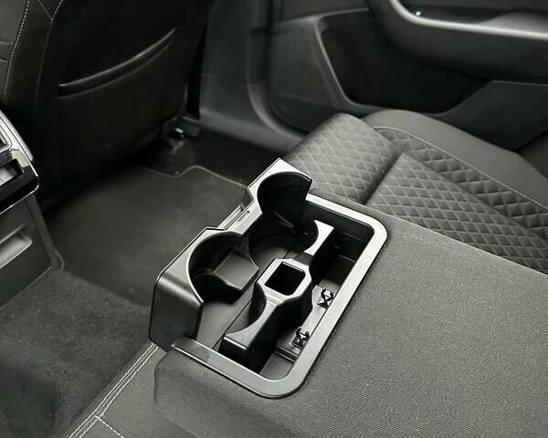 Бежевый Шкода Суперб, объемом двигателя 1.98 л и пробегом 191 тыс. км за 20000 $, фото 20 на Automoto.ua