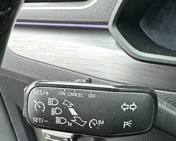 Бежевый Шкода Суперб, объемом двигателя 1.98 л и пробегом 191 тыс. км за 20000 $, фото 35 на Automoto.ua