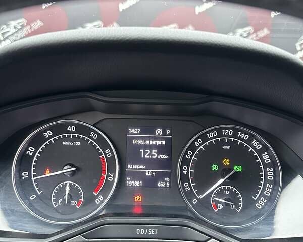 Бежевый Шкода Суперб, объемом двигателя 1.98 л и пробегом 191 тыс. км за 20000 $, фото 37 на Automoto.ua