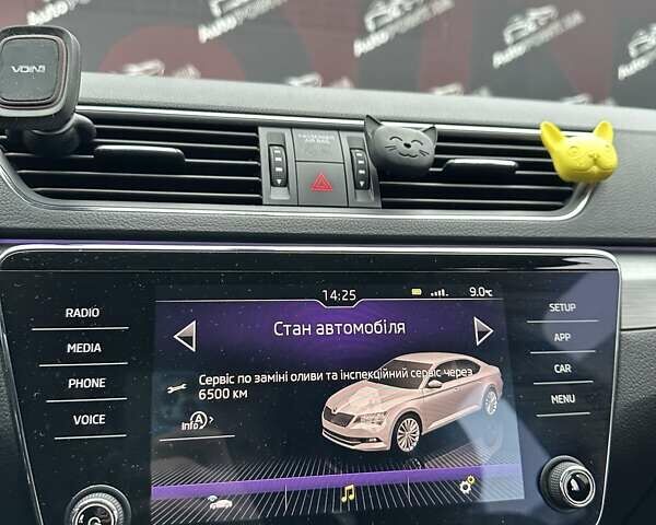 Бежевый Шкода Суперб, объемом двигателя 1.98 л и пробегом 191 тыс. км за 20000 $, фото 24 на Automoto.ua