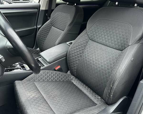 Бежевый Шкода Суперб, объемом двигателя 1.98 л и пробегом 191 тыс. км за 20000 $, фото 33 на Automoto.ua