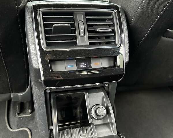 Бежевый Шкода Суперб, объемом двигателя 1.98 л и пробегом 191 тыс. км за 20000 $, фото 22 на Automoto.ua