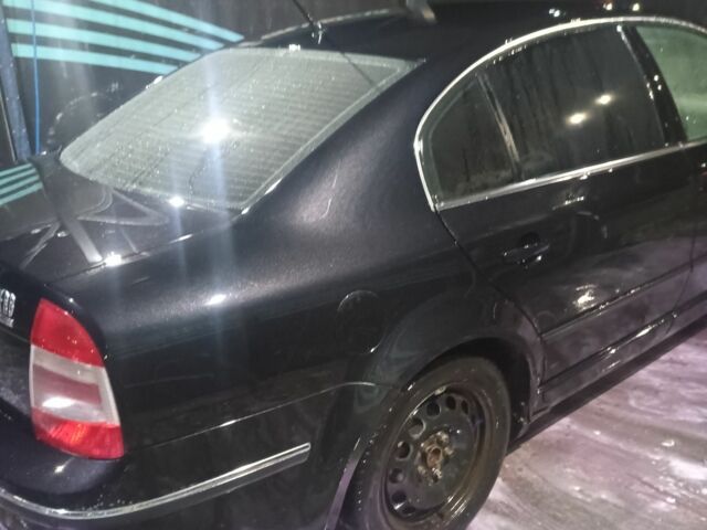 Чорний Шкода Суперб, об'ємом двигуна 0 л та пробігом 345 тис. км за 2700 $, фото 4 на Automoto.ua