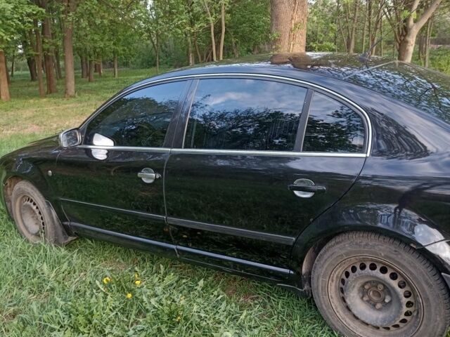 Чорний Шкода Суперб, об'ємом двигуна 0 л та пробігом 300 тис. км за 4000 $, фото 3 на Automoto.ua