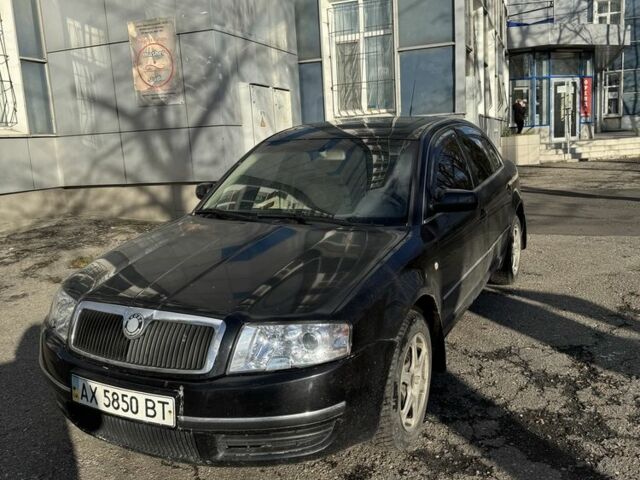Черный Шкода Суперб, объемом двигателя 2.8 л и пробегом 350 тыс. км за 4200 $, фото 3 на Automoto.ua