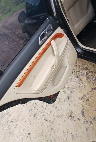 Чорний Шкода Суперб, об'ємом двигуна 1 л та пробігом 285 тис. км за 899 $, фото 8 на Automoto.ua