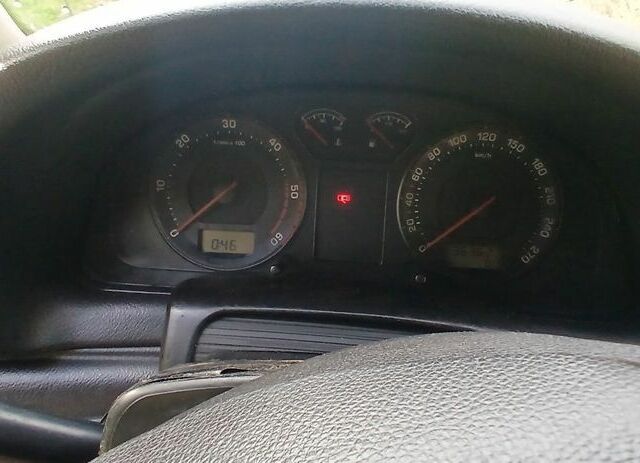 Чорний Шкода Суперб, об'ємом двигуна 1 л та пробігом 285 тис. км за 899 $, фото 6 на Automoto.ua
