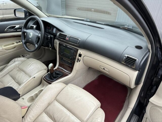 Черный Шкода Суперб, объемом двигателя 1.9 л и пробегом 397 тыс. км за 2450 $, фото 12 на Automoto.ua