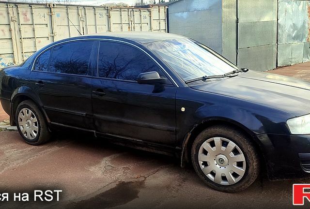 Черный Шкода Суперб, объемом двигателя 1.8 л и пробегом 334 тыс. км за 4299 $, фото 2 на Automoto.ua