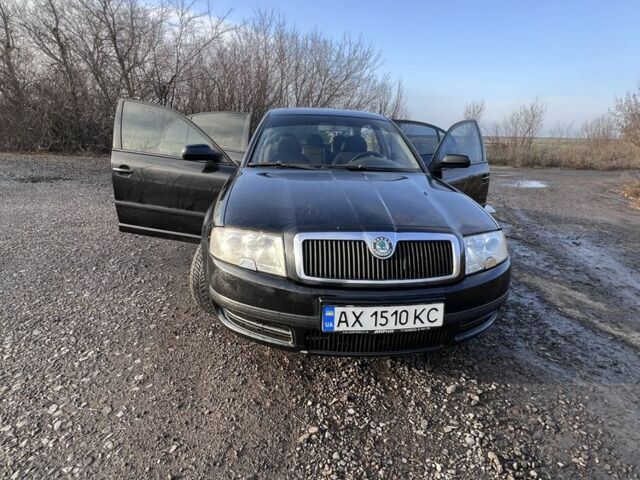 Черный Шкода Суперб, объемом двигателя 1.8 л и пробегом 220 тыс. км за 5100 $, фото 6 на Automoto.ua