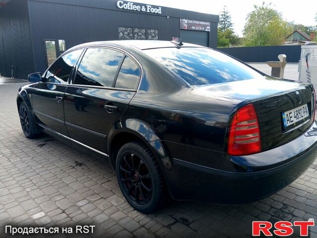 Черный Шкода Суперб, объемом двигателя 1.8 л и пробегом 0 тыс. км за 4300 $, фото 2 на Automoto.ua