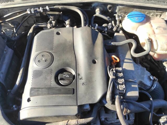 Черный Шкода Суперб, объемом двигателя 1.8 л и пробегом 320 тыс. км за 3500 $, фото 14 на Automoto.ua