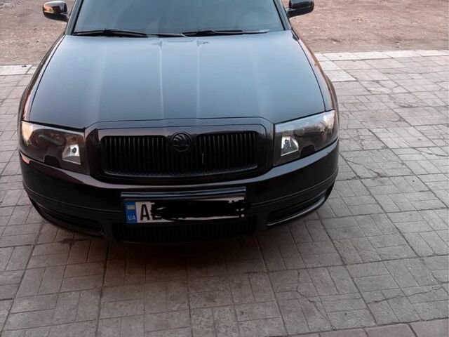 Черный Шкода Суперб, объемом двигателя 1.8 л и пробегом 325 тыс. км за 7399 $, фото 4 на Automoto.ua
