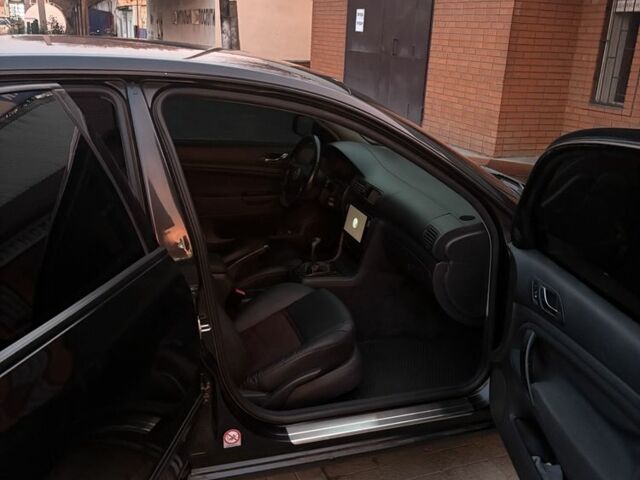 Черный Шкода Суперб, объемом двигателя 1.8 л и пробегом 325 тыс. км за 7399 $, фото 5 на Automoto.ua