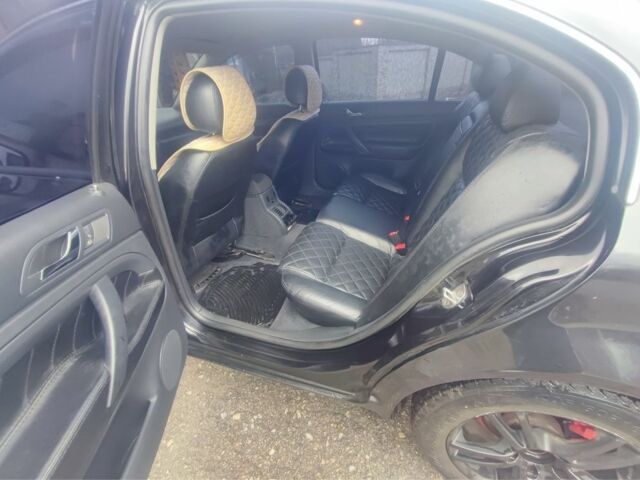 Черный Шкода Суперб, объемом двигателя 1.8 л и пробегом 30 тыс. км за 4500 $, фото 7 на Automoto.ua