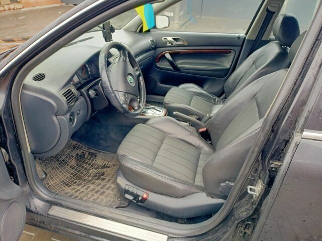 Чорний Шкода Суперб, об'ємом двигуна 1.8 л та пробігом 255 тис. км за 2800 $, фото 3 на Automoto.ua