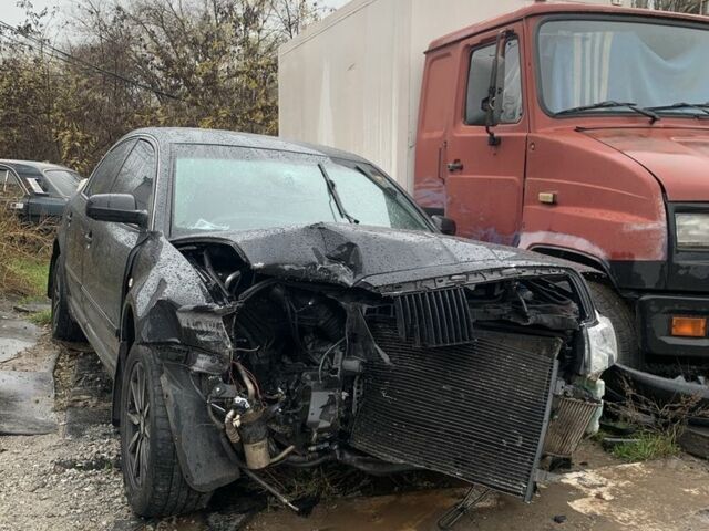 Черный Шкода Суперб, объемом двигателя 1.9 л и пробегом 300 тыс. км за 2300 $, фото 5 на Automoto.ua