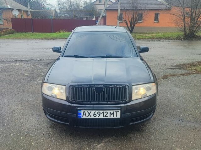 Черный Шкода Суперб, объемом двигателя 1.8 л и пробегом 30 тыс. км за 4500 $, фото 1 на Automoto.ua