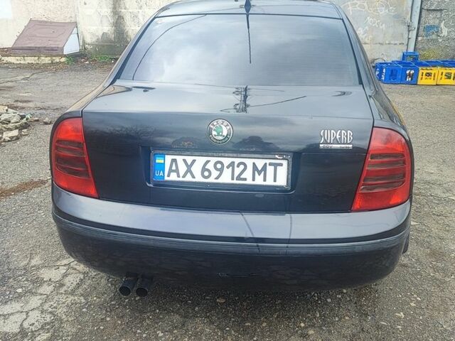 Черный Шкода Суперб, объемом двигателя 1.8 л и пробегом 30 тыс. км за 4500 $, фото 2 на Automoto.ua