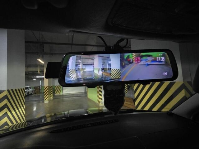 Черный Шкода Суперб, объемом двигателя 1.8 л и пробегом 257 тыс. км за 4499 $, фото 12 на Automoto.ua