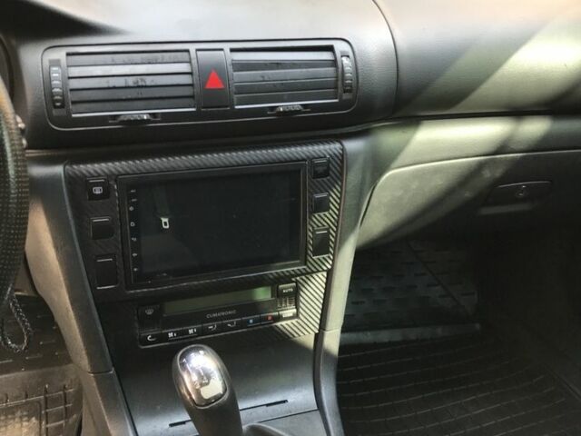 Черный Шкода Суперб, объемом двигателя 1.8 л и пробегом 310 тыс. км за 3999 $, фото 16 на Automoto.ua