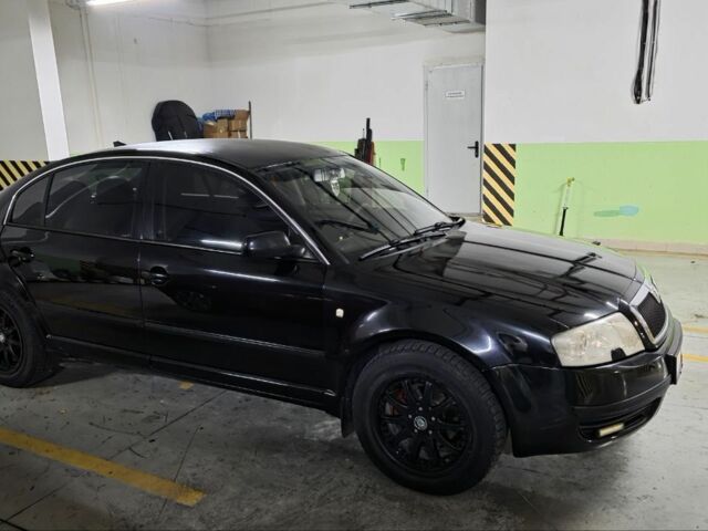 Черный Шкода Суперб, объемом двигателя 1.8 л и пробегом 257 тыс. км за 4499 $, фото 18 на Automoto.ua