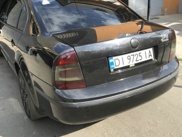 Черный Шкода Суперб, объемом двигателя 1.8 л и пробегом 310 тыс. км за 3999 $, фото 13 на Automoto.ua