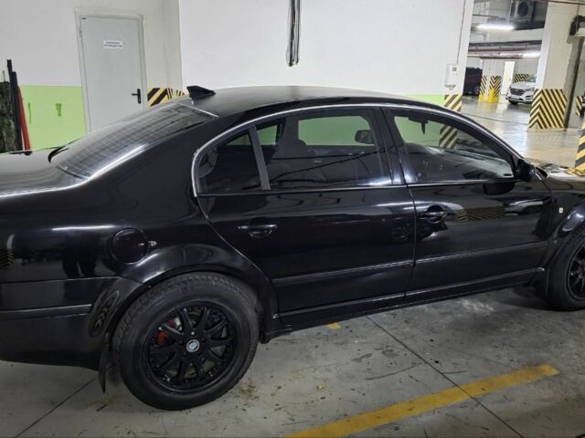 Черный Шкода Суперб, объемом двигателя 1.8 л и пробегом 257 тыс. км за 4499 $, фото 7 на Automoto.ua