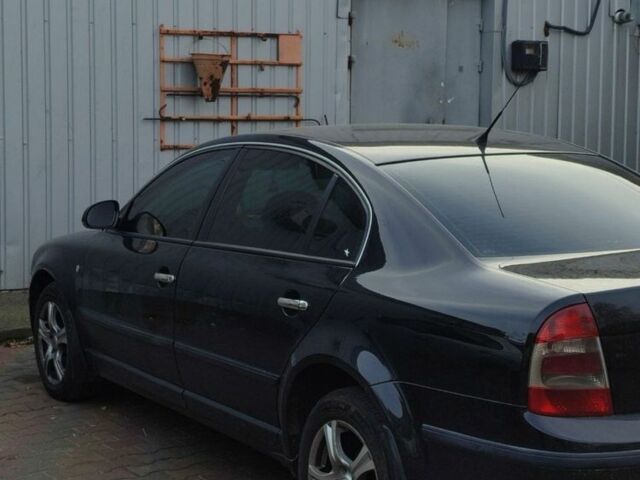 Черный Шкода Суперб, объемом двигателя 1.9 л и пробегом 350 тыс. км за 6200 $, фото 3 на Automoto.ua