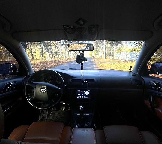 Чорний Шкода Суперб, об'ємом двигуна 1.8 л та пробігом 263 тис. км за 7000 $, фото 3 на Automoto.ua