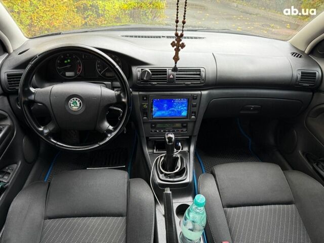 Шкода Суперб 2007 у Києві на Automoto.ua Чорний Шкода Суперб, об'ємом двигуна 1.8 л та пробігом 374 тис. км за 6790 $, фото 12 на Automoto.ua